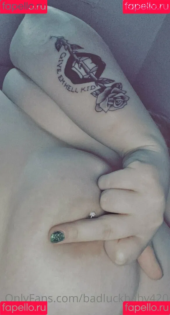 badluckbaby420 Onlyfans Photo Gallery 