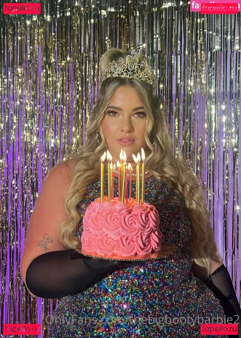 thebigbootybarbie2 Onlyfans Photo Gallery 