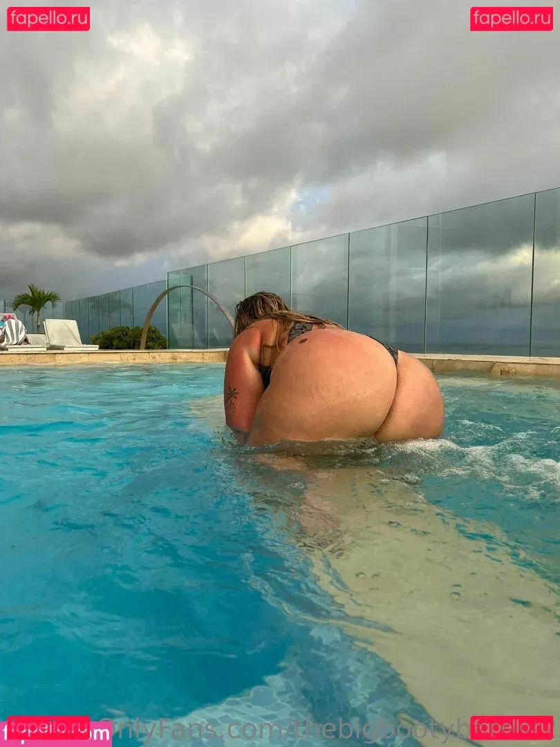 thebigbootybarbie2 Onlyfans Photo Gallery 