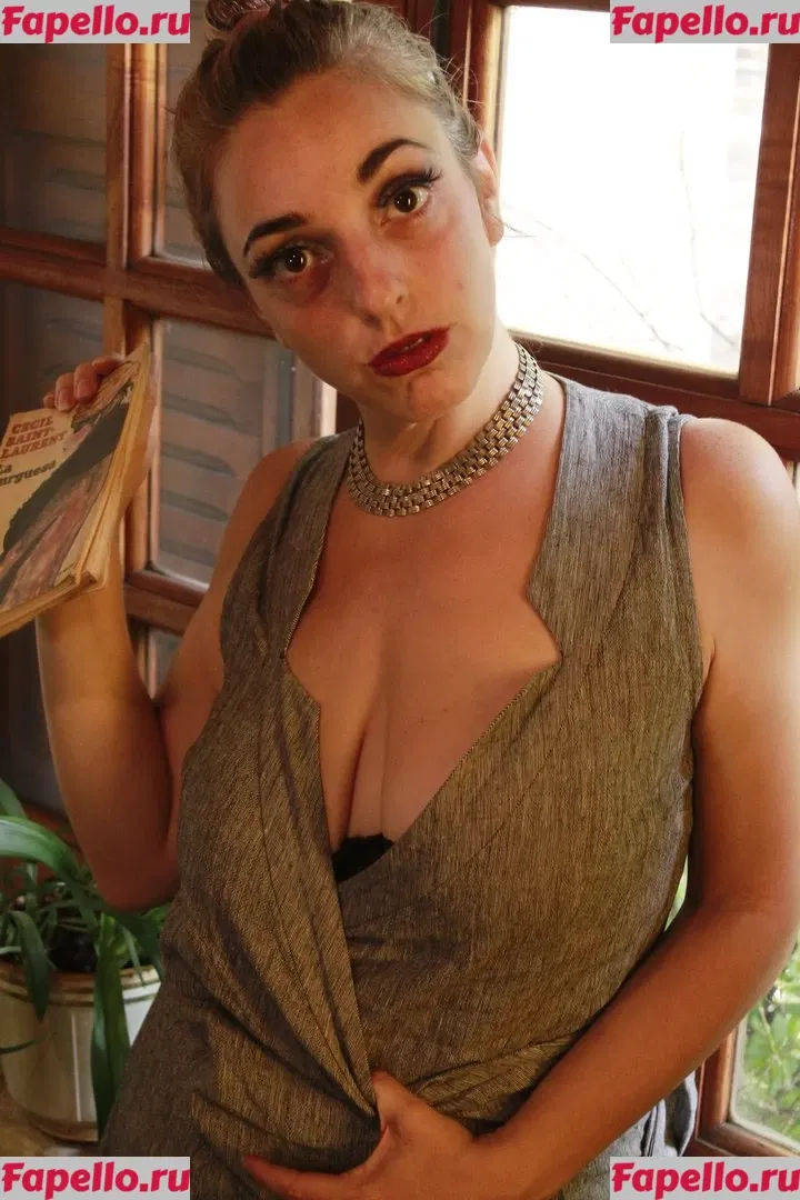 Nena Mala Onlyfans Photo Gallery 