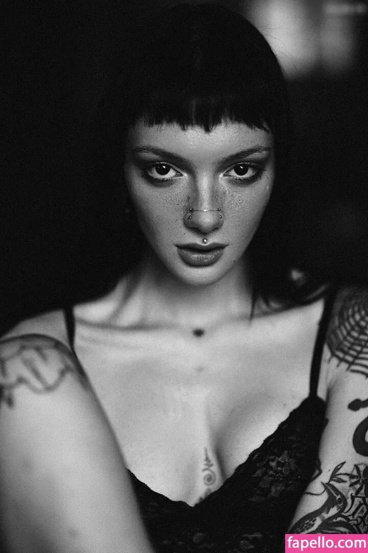 Zzef Onlyfans Photo Gallery 