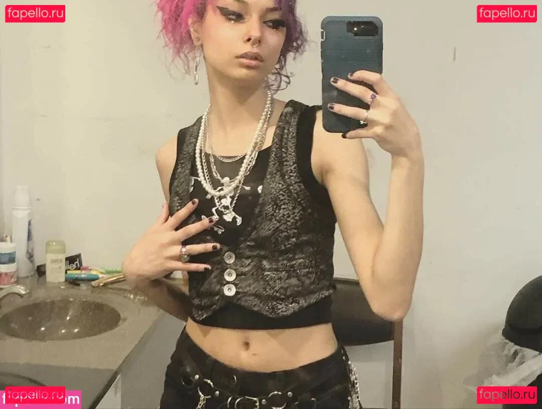 Nymphfairy2002 Onlyfans Photo Gallery 