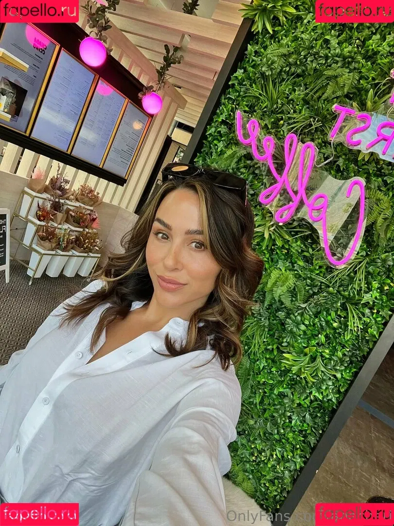 anacheri Onlyfans Photo Gallery 