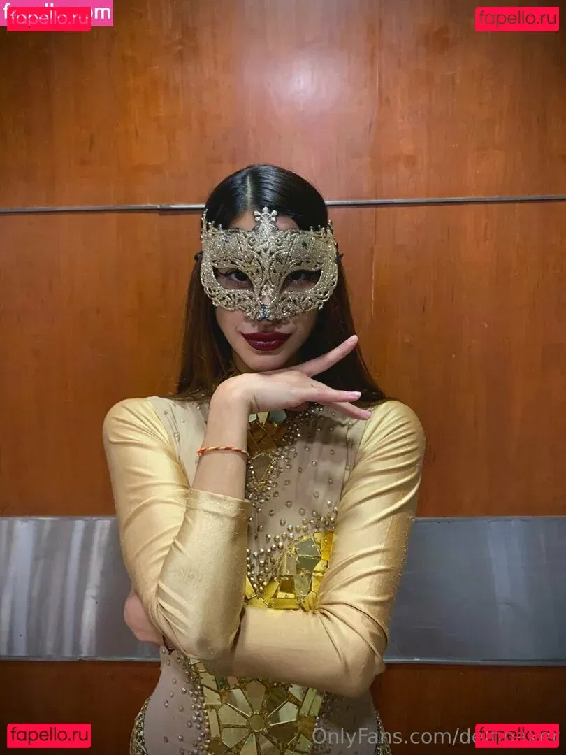 anacheri Onlyfans Photo Gallery 