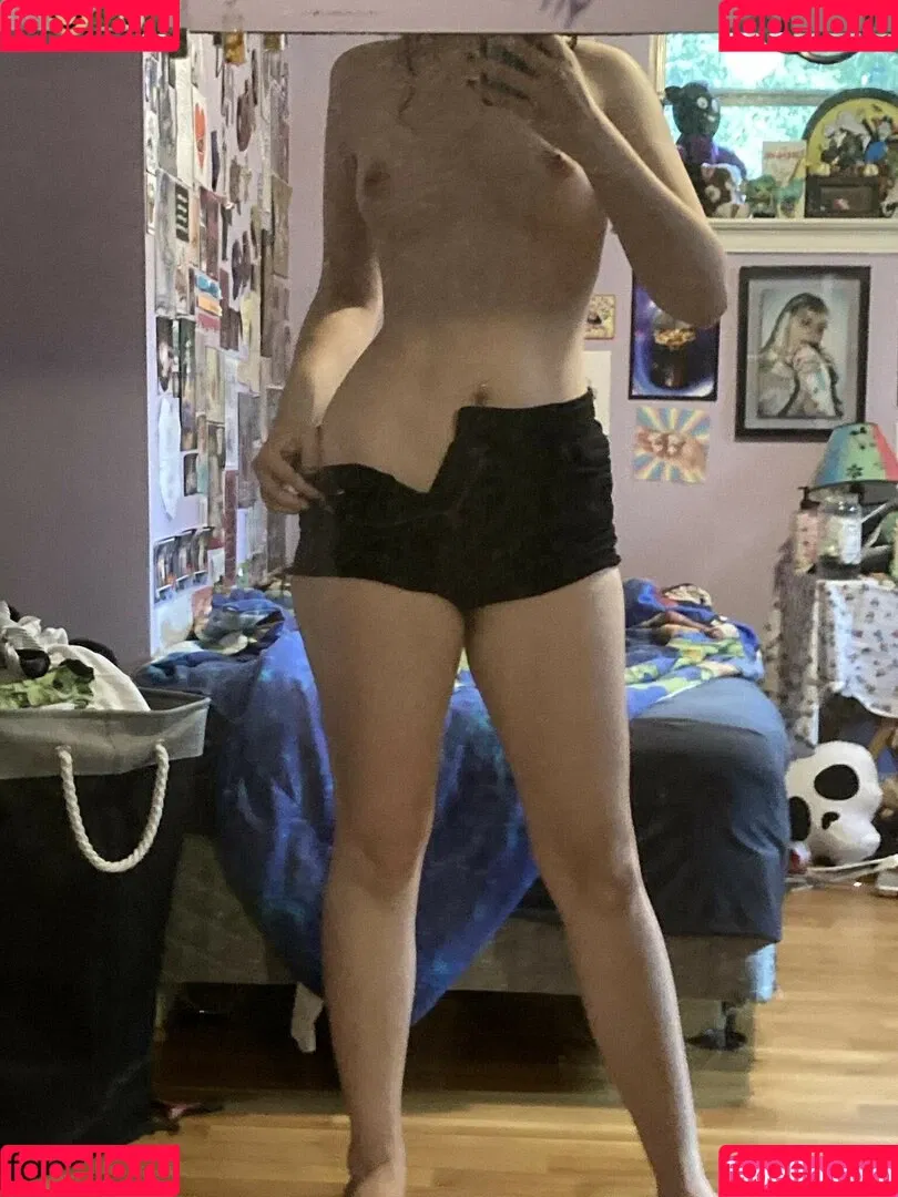 Maskedmouththrowaway U Onlyfans Photo Gallery 