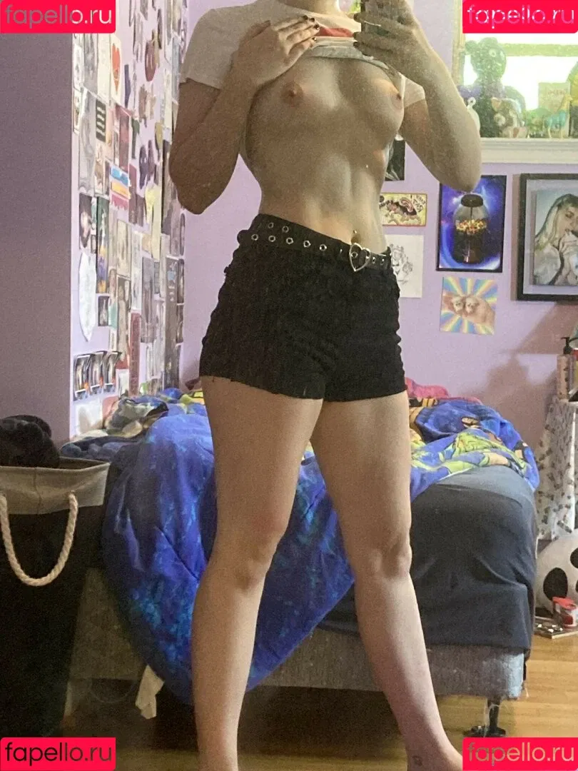Maskedmouththrowaway U Onlyfans Photo Gallery 