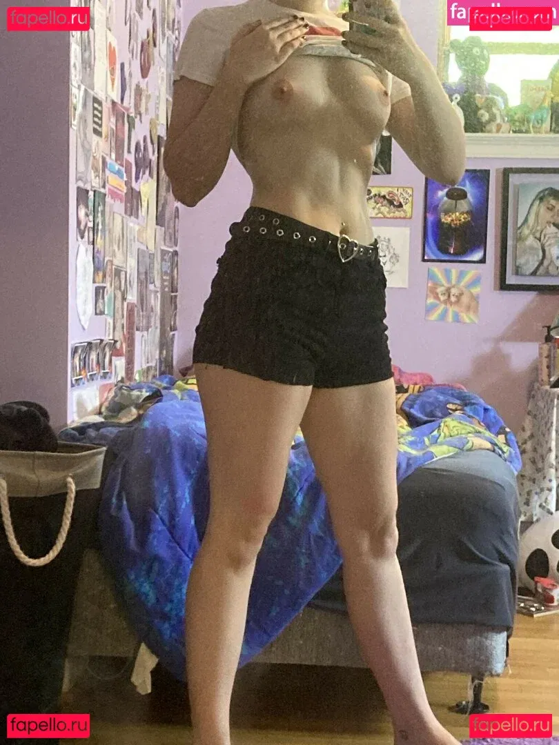 Maskedmouththrowaway U Onlyfans Photo Gallery 