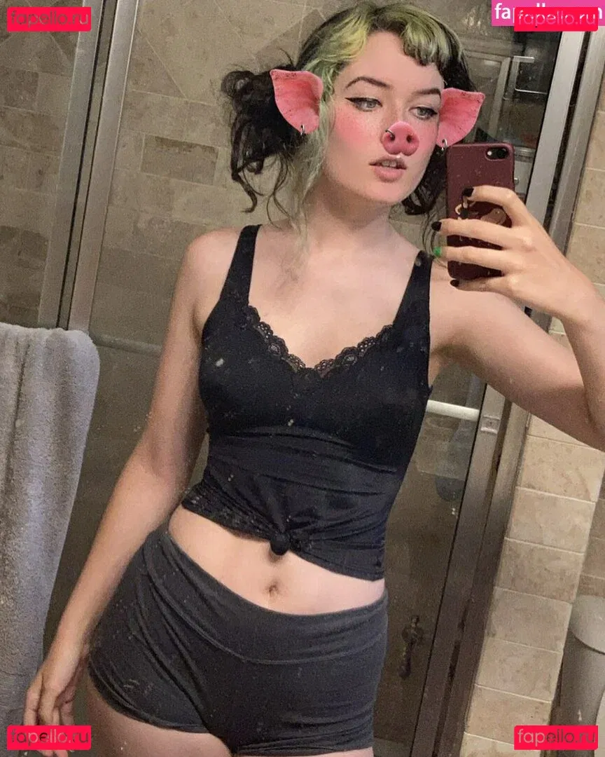 Maskedmouththrowaway U Onlyfans Photo Gallery 