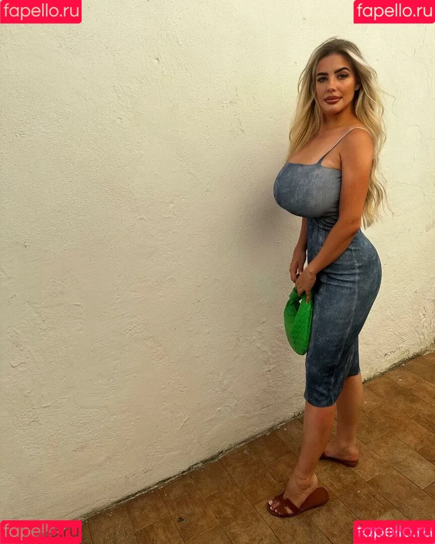 Valentina Di Rocco Onlyfans Photo Gallery 