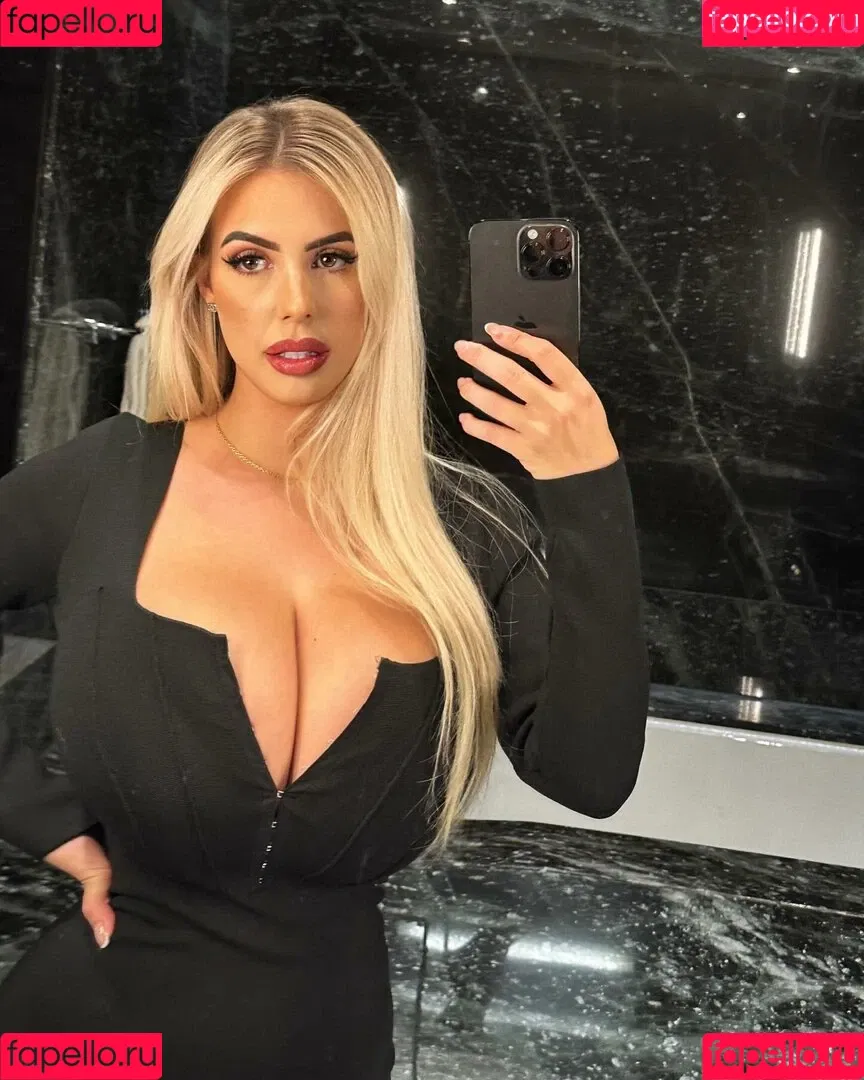 Valentina Di Rocco Onlyfans Photo Gallery 