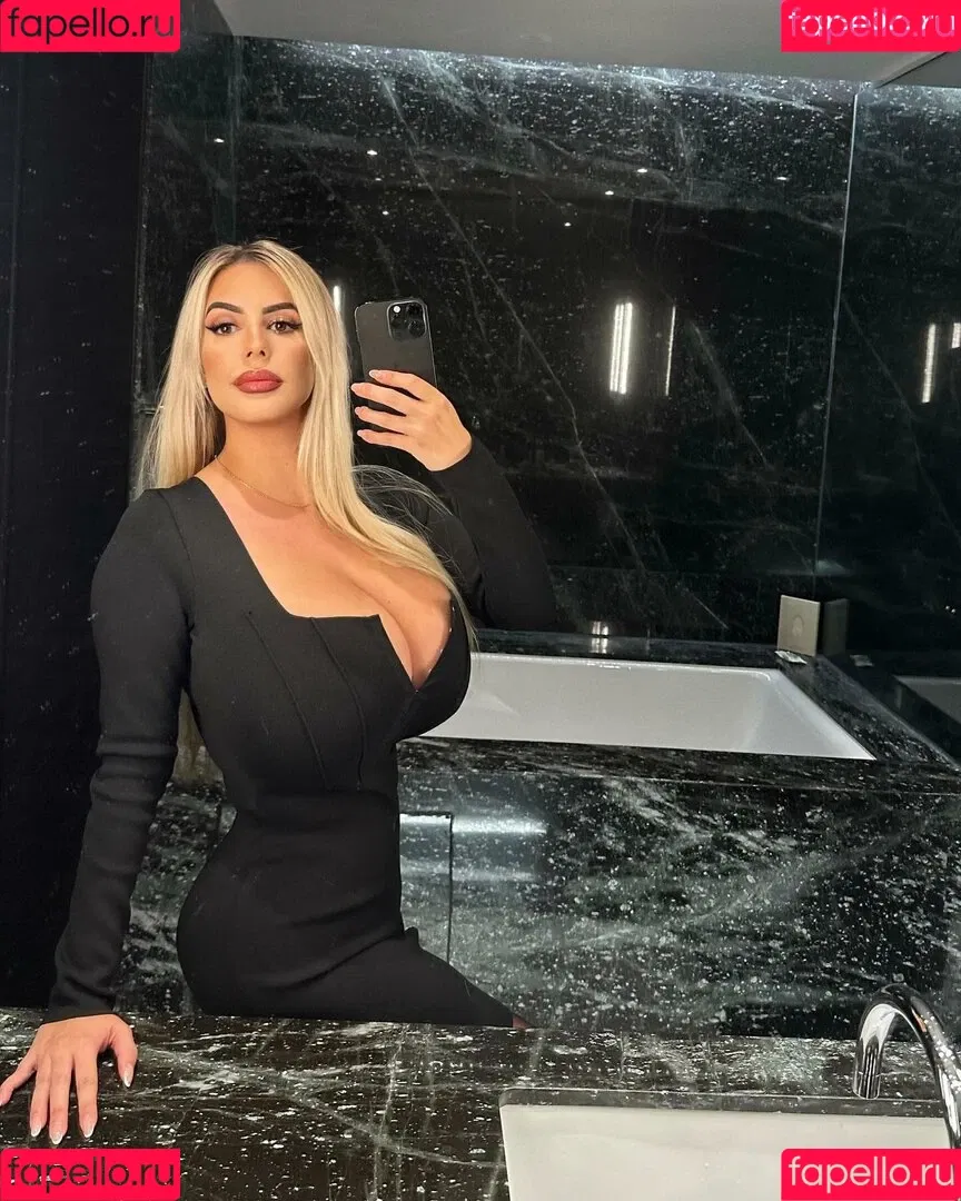 Valentina Di Rocco Onlyfans Photo Gallery 
