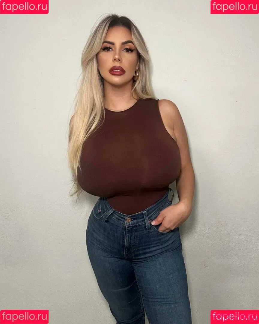 Valentina Di Rocco Onlyfans Photo Gallery 