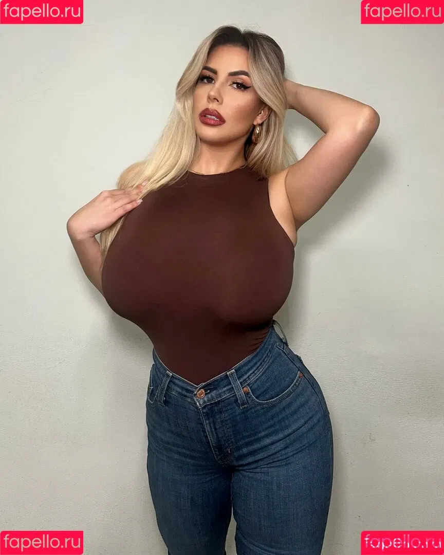 Valentina Di Rocco Onlyfans Photo Gallery 