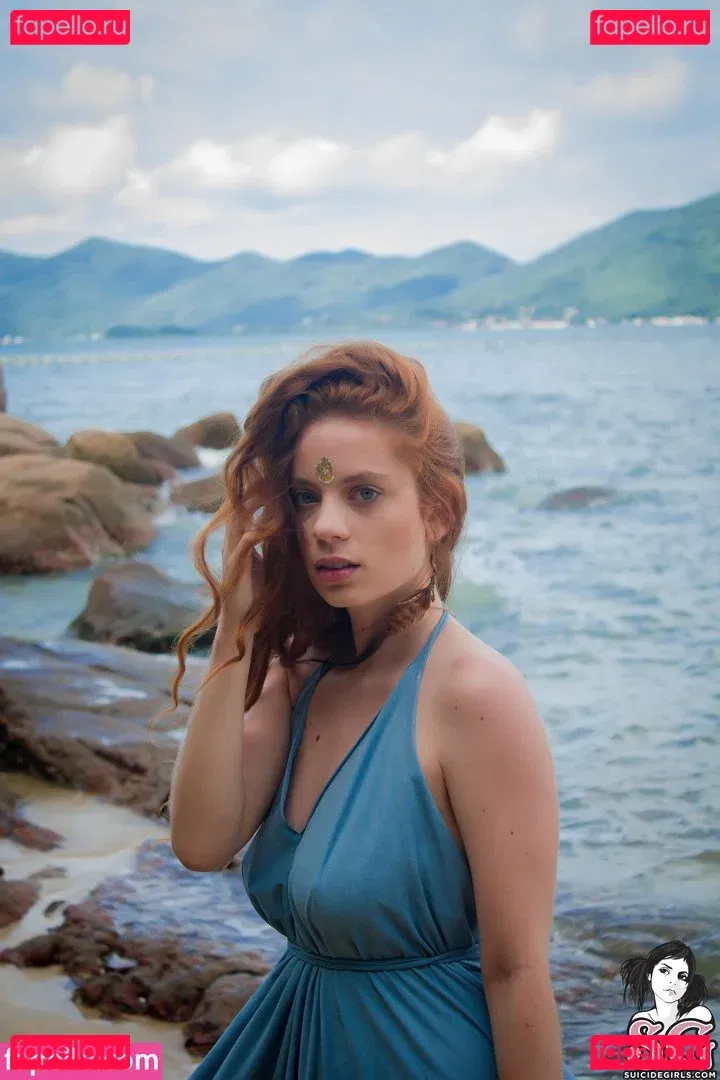 Aria.x Onlyfans Photo Gallery 