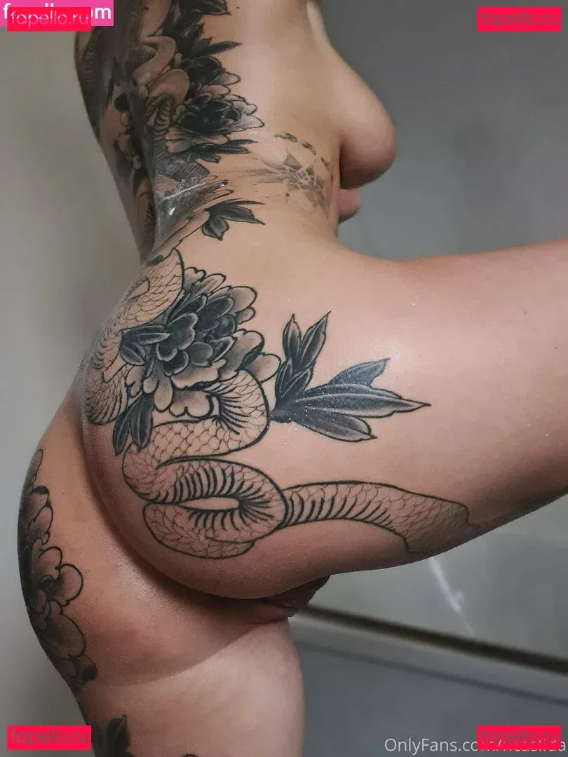 ncaslida Onlyfans Photo Gallery 