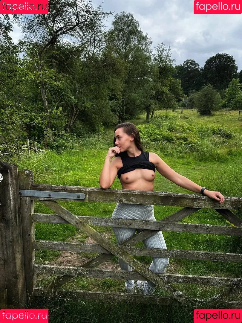 alice.uncensored Onlyfans Photo Gallery 