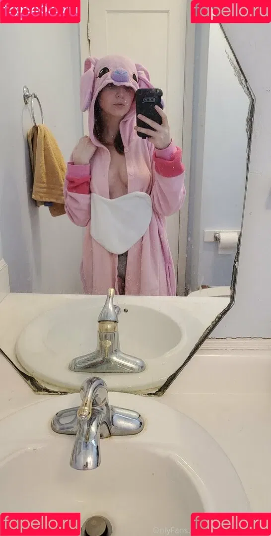 lilithsterling Onlyfans Photo Gallery 