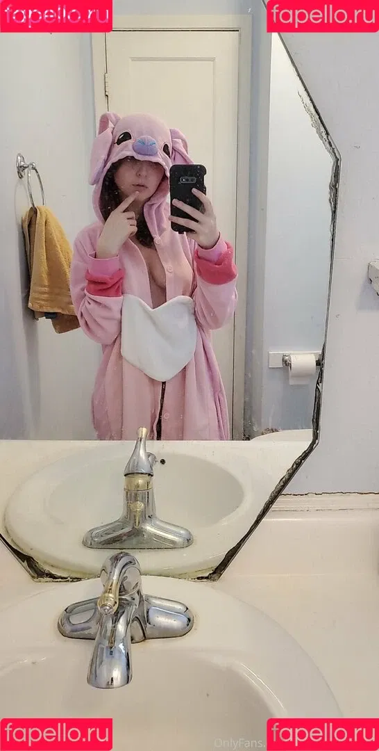 lilithsterling Onlyfans Photo Gallery 