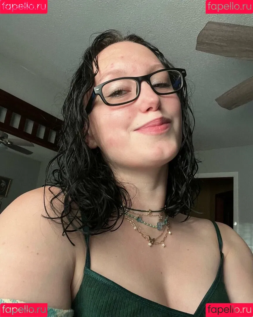 MuscleMommy002 Onlyfans Photo Gallery 