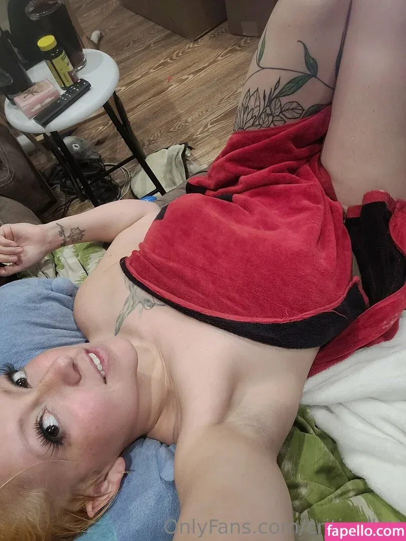 criticalkitt Onlyfans Photo Gallery 