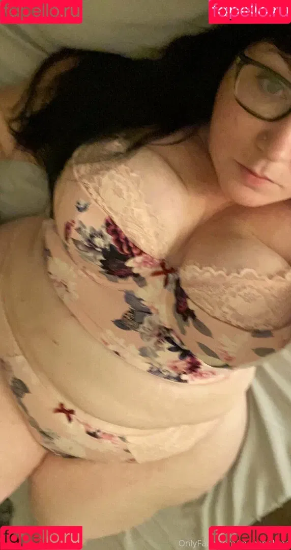 menabobina Onlyfans Photo Gallery 
