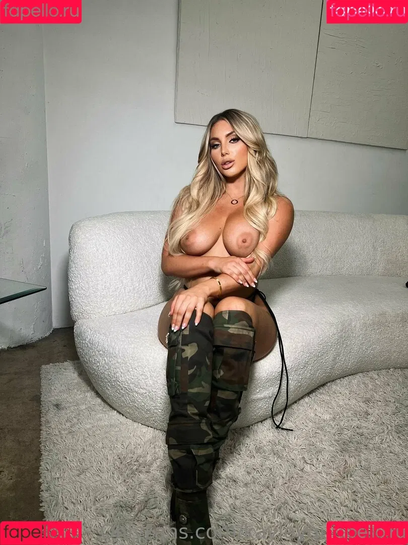 Kayley Gunner Onlyfans Photo Gallery 