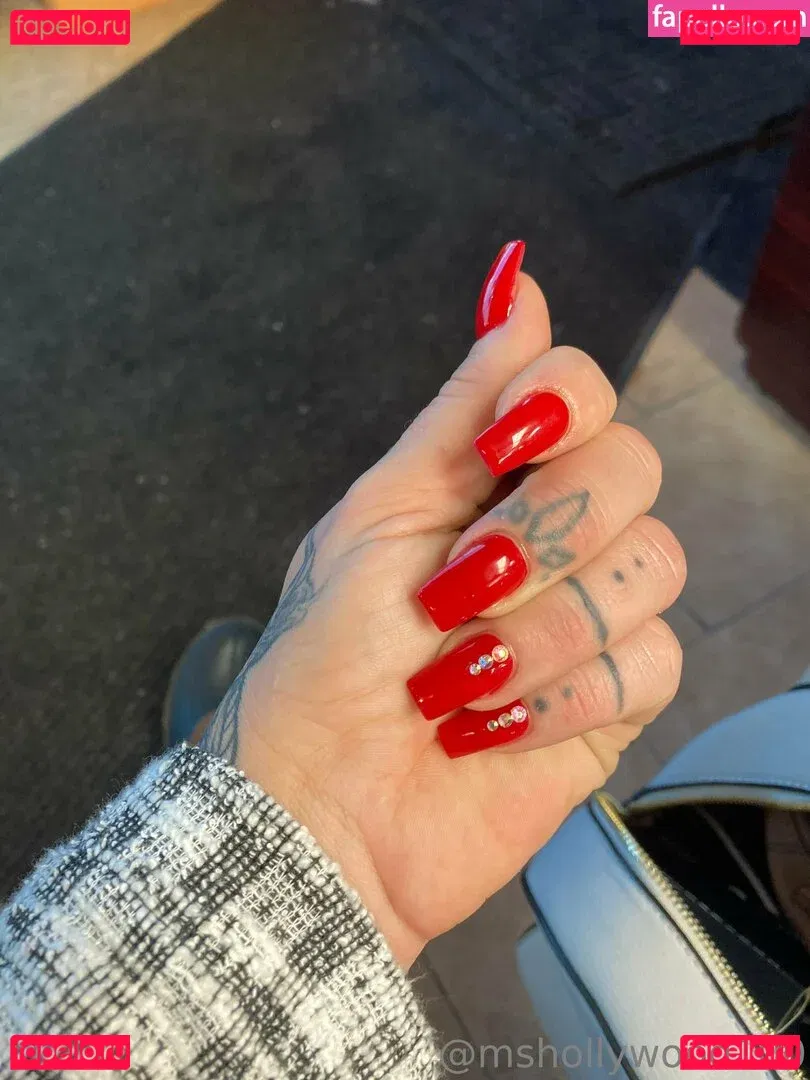 mshollywood100free Onlyfans Photo Gallery 