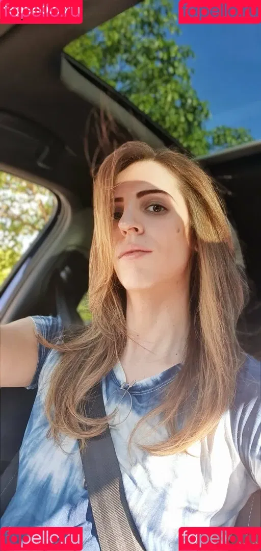 newivy_cb Onlyfans Photo Gallery 