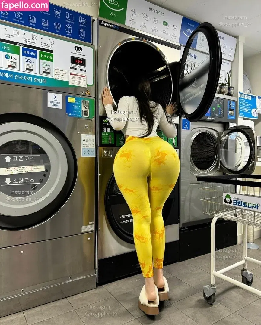 xxapple Onlyfans Photo Gallery 