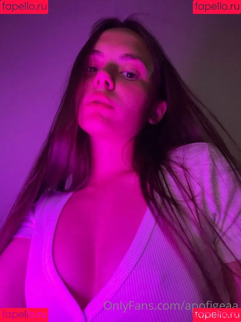 Apofigeaa Onlyfans Photo Gallery 