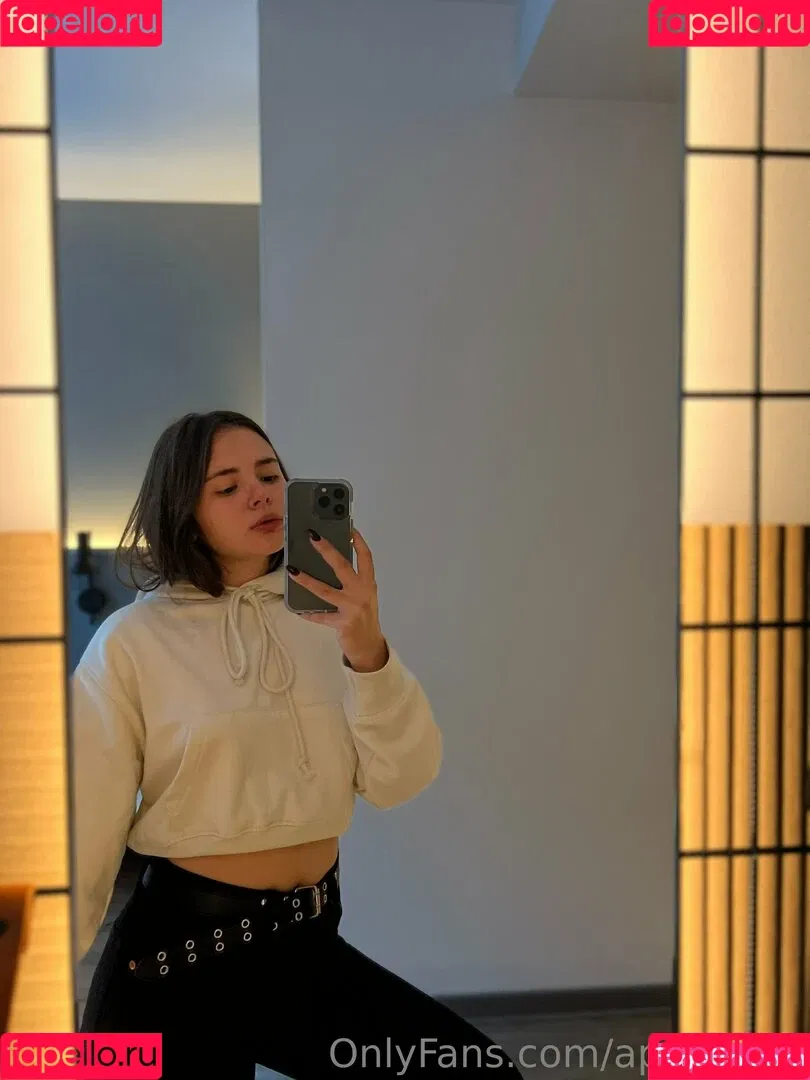 Apofigeaa Onlyfans Photo Gallery 