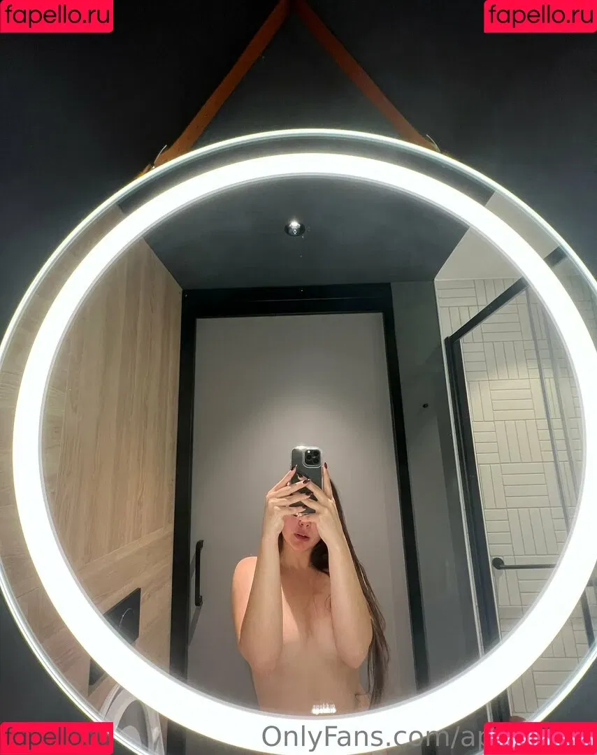 Apofigeaa Onlyfans Photo Gallery 