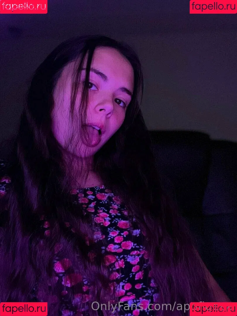 Apofigeaa Onlyfans Photo Gallery 