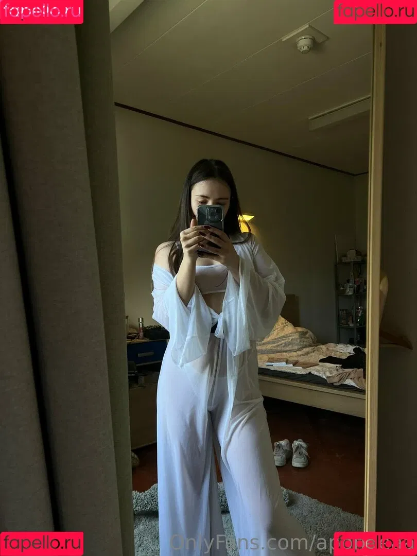 Apofigeaa Onlyfans Photo Gallery 