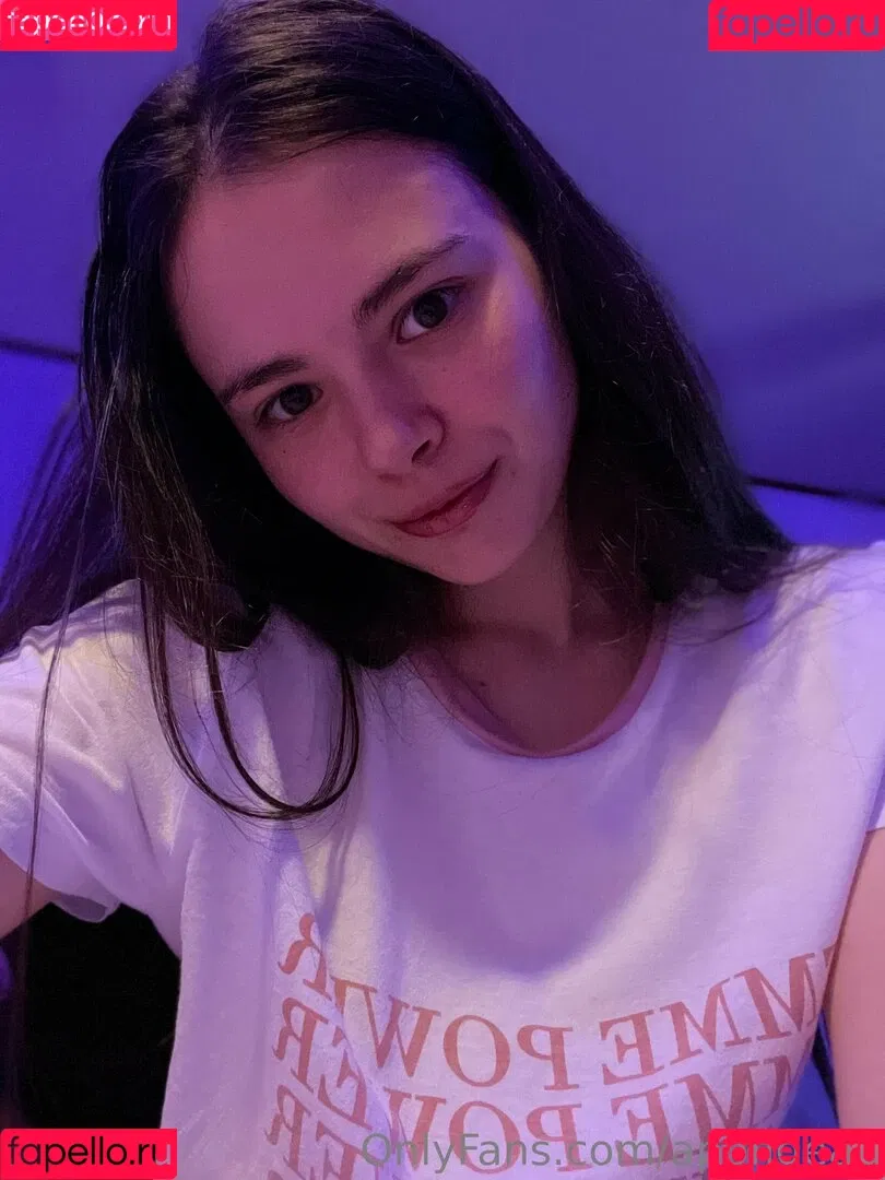 Apofigeaa Onlyfans Photo Gallery 
