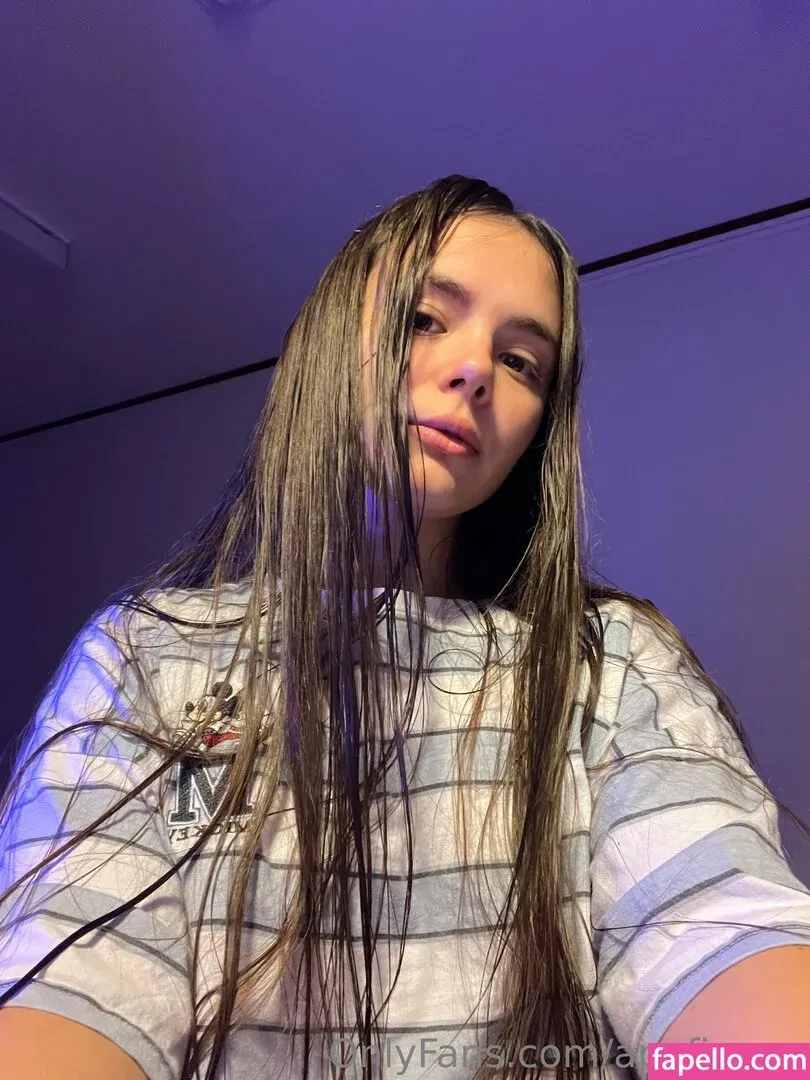 Apofigeaa Onlyfans Photo Gallery 