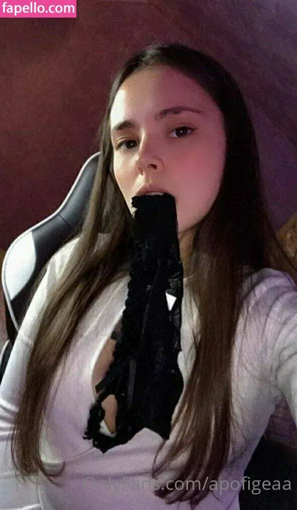 Apofigeaa Onlyfans Photo Gallery 