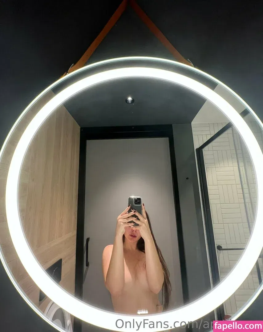 Apofigeaa Onlyfans Photo Gallery 