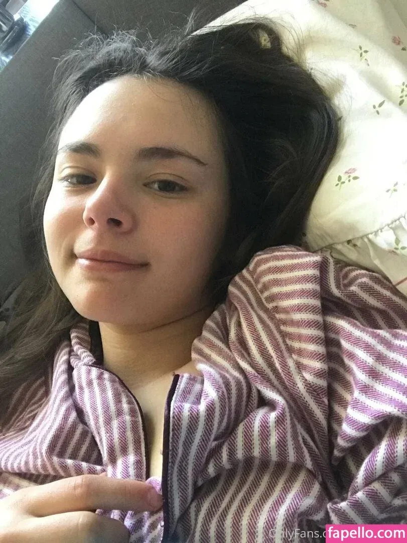 Apofigeaa Onlyfans Photo Gallery 