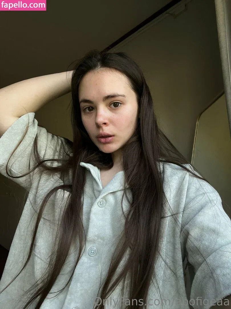 Apofigeaa Onlyfans Photo Gallery 