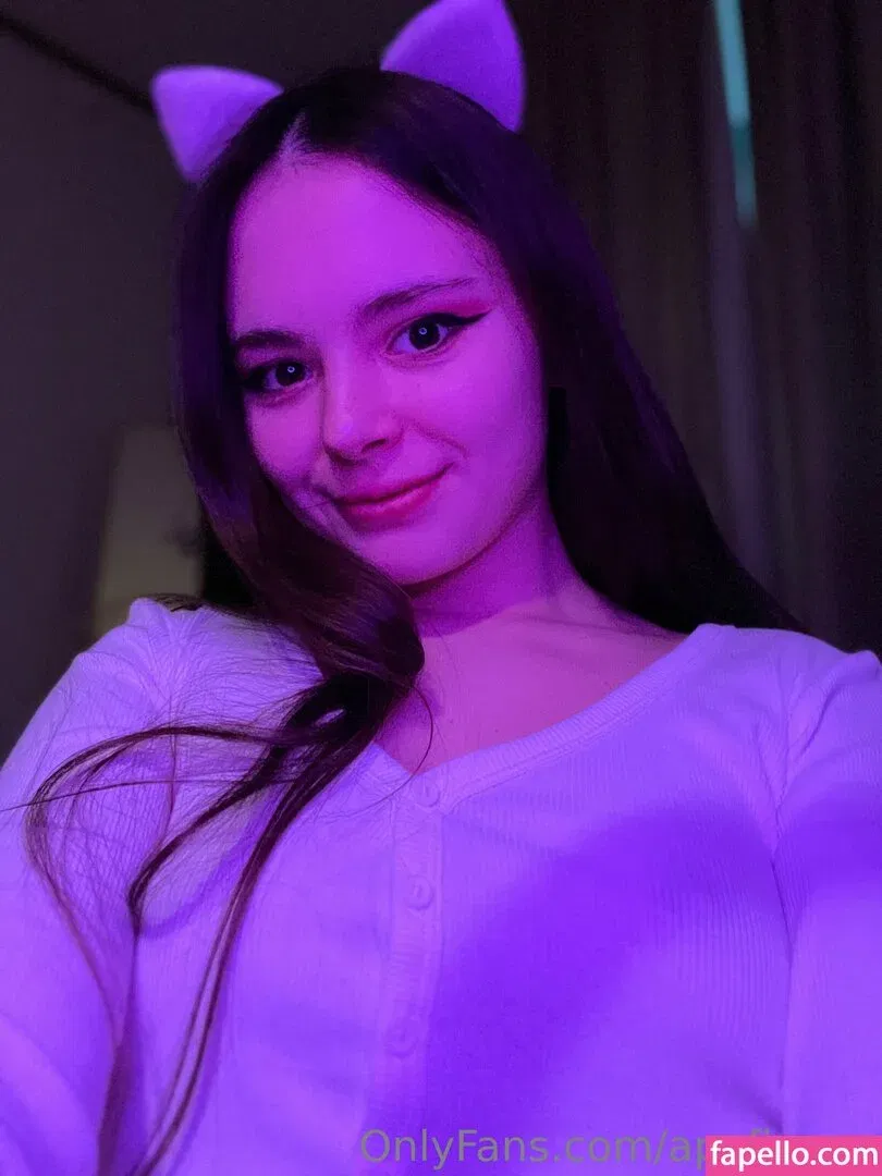 Apofigeaa Onlyfans Photo Gallery 