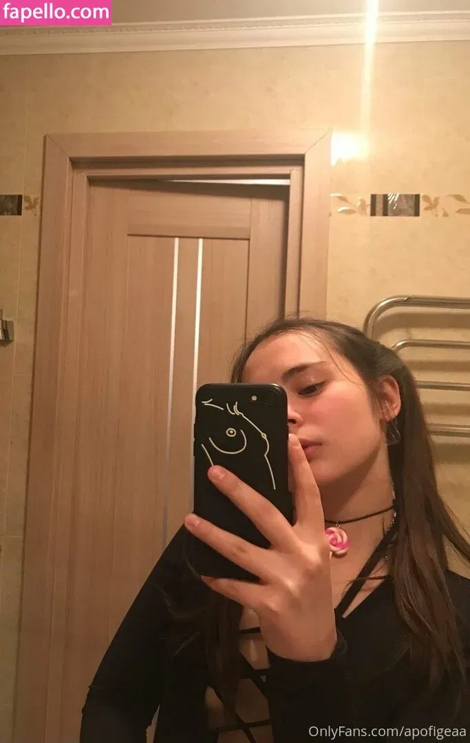 Apofigeaa Onlyfans Photo Gallery 