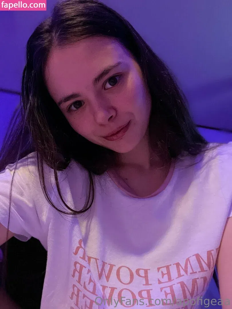 Apofigeaa Onlyfans Photo Gallery 