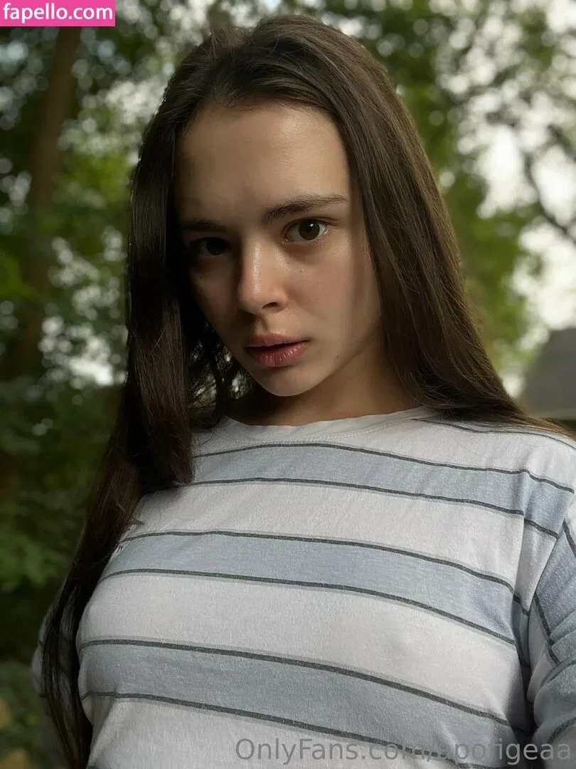 Apofigeaa Onlyfans Photo Gallery 