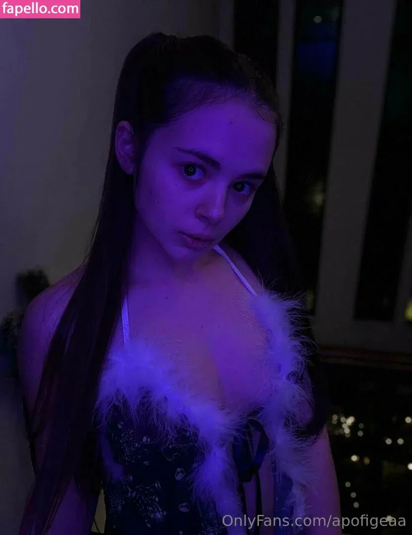 Apofigeaa Onlyfans Photo Gallery 