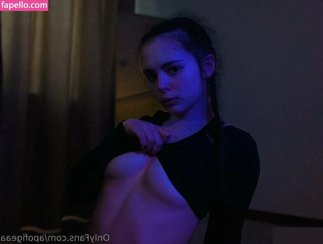 Apofigeaa Onlyfans Photo Gallery 