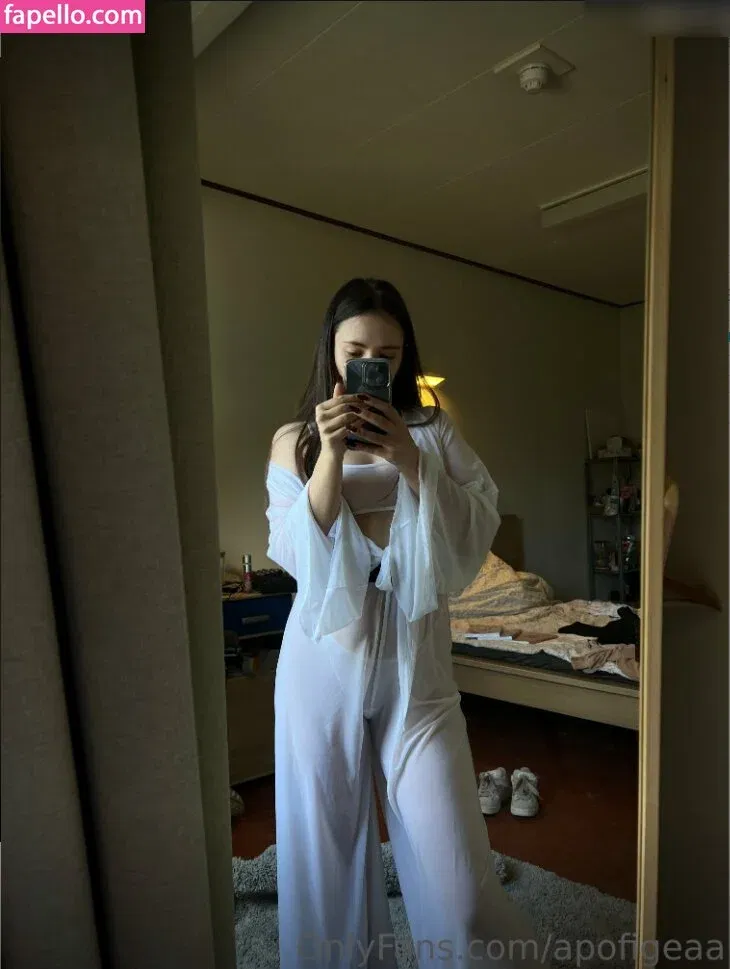 Apofigeaa Onlyfans Photo Gallery 