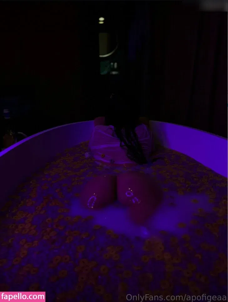 Apofigeaa Onlyfans Photo Gallery 