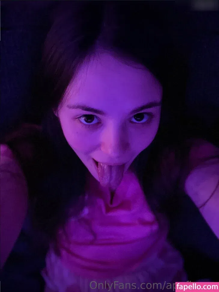 Apofigeaa Onlyfans Photo Gallery 