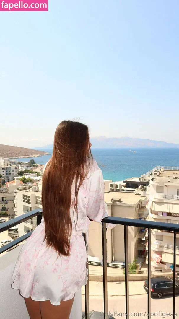 Apofigeaa Onlyfans Photo Gallery 